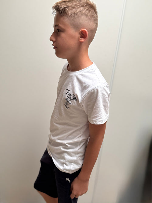 ✨ T-shirt garçon “Free Star” blanc – Style urbain international